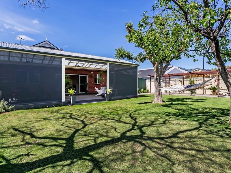 8 Green Road, Woodville West SA 5011