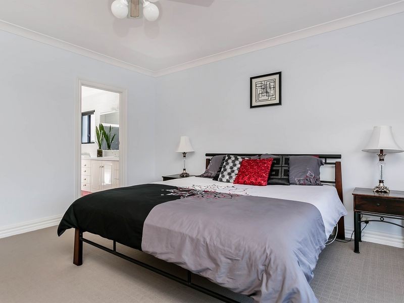 13 Constellation Court, North Haven SA 5018