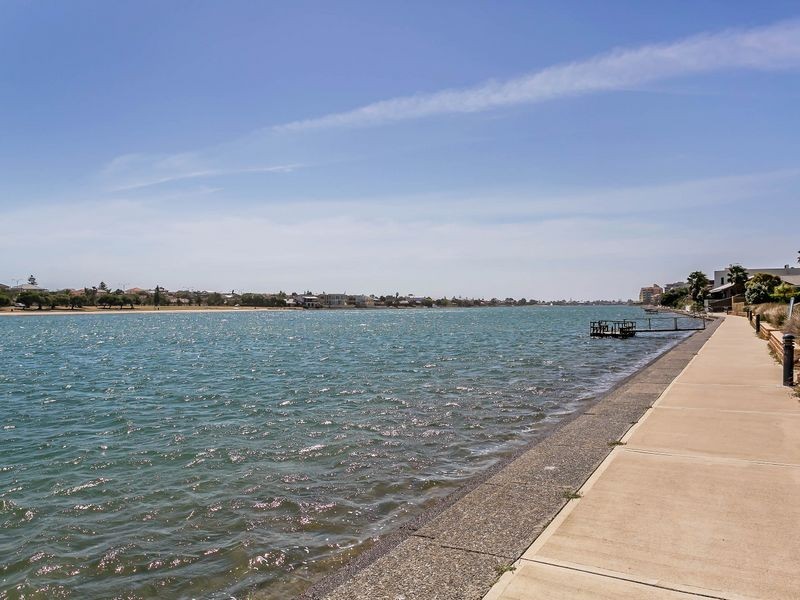 7/152 Sportsman Drive, West Lakes SA 5021