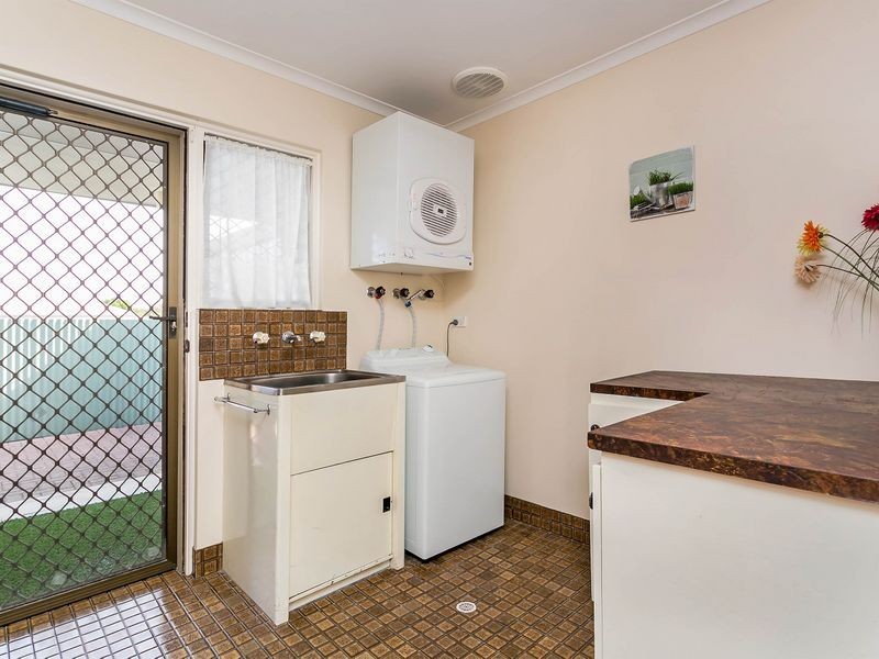 1/3 Osborne Street, Albert Park SA 5014