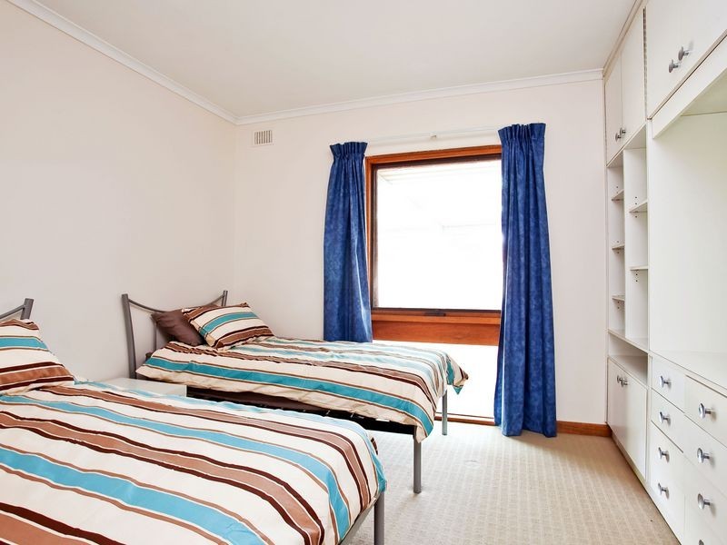 19 Prinse Street, West Beach SA 5024