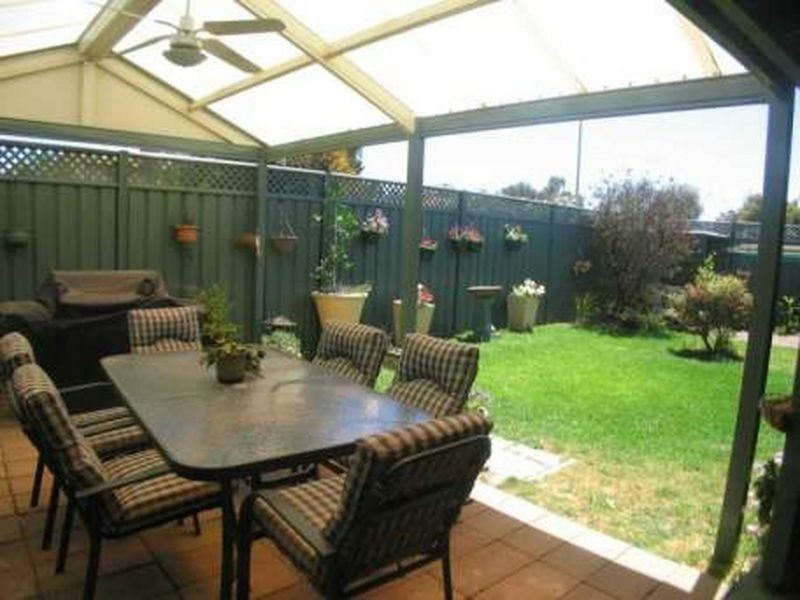 1 Pelican Place, Semaphore Park SA 5019