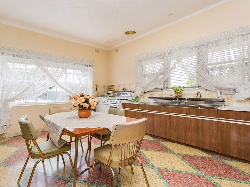 7 Shirley Avenue, Woodville West SA 5011