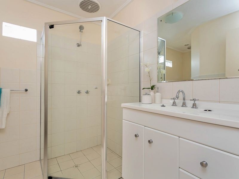 12/80 Military Road, Tennyson SA 5022