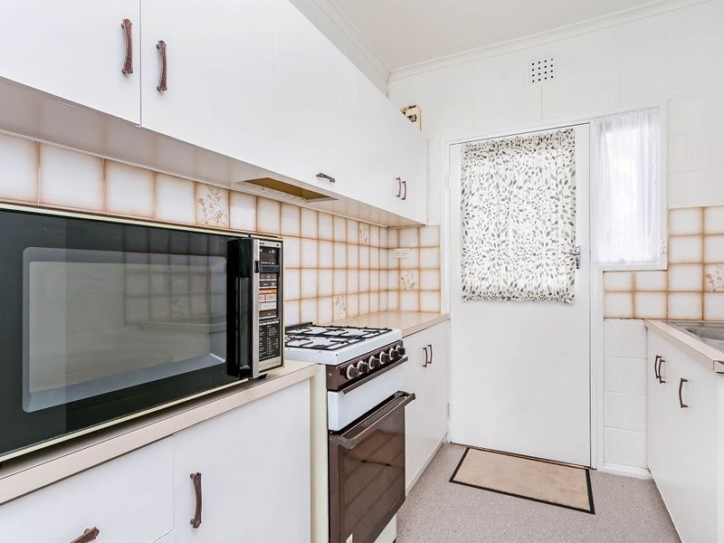 3/4 Alfred Avenue, Seaton SA 5023