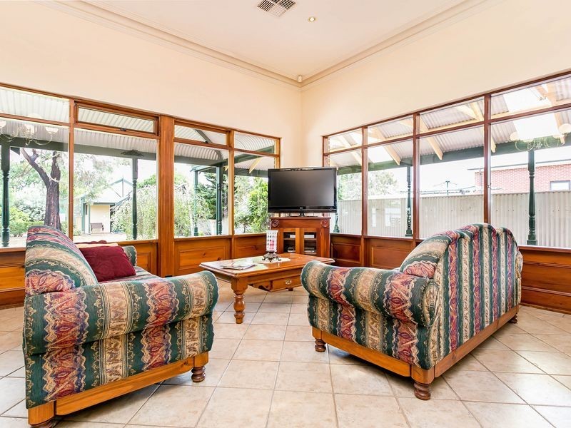 9 James Street, Cheltenham SA 5014