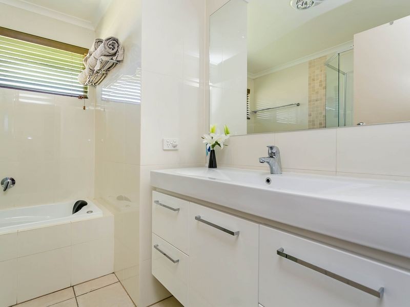 2 Huron Grove, West Lakes SA 5021