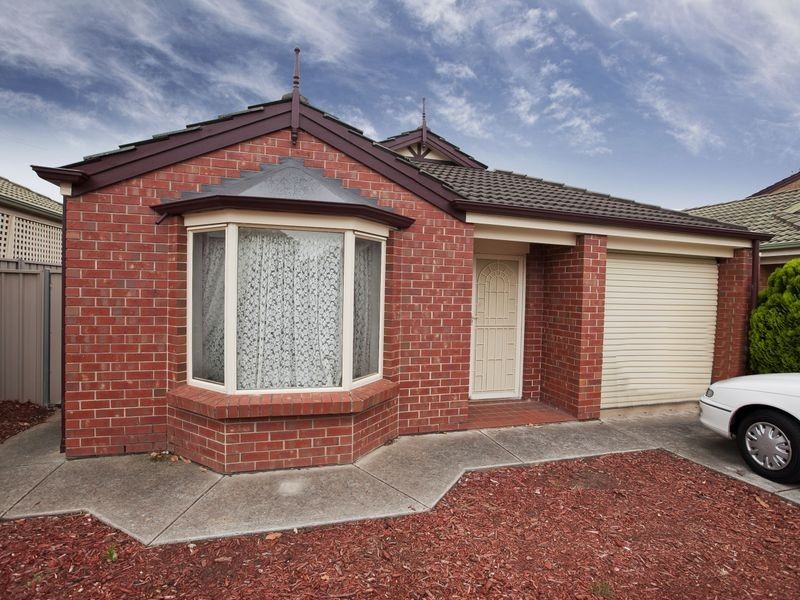 41 McInerney Avenue, Mitchell Park SA 5043