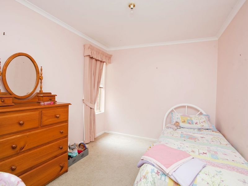 41 McInerney Avenue, Mitchell Park SA 5043