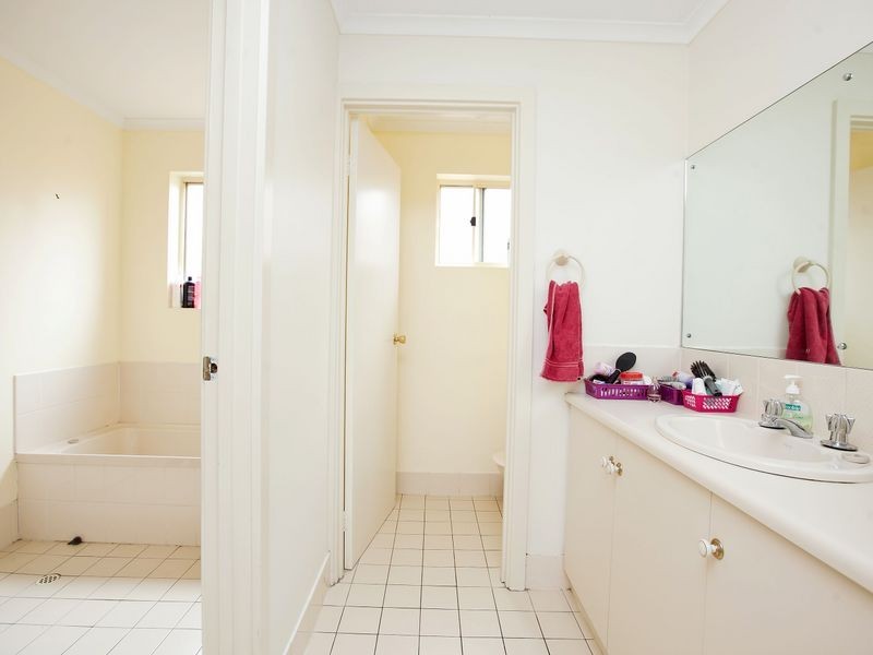 41 McInerney Avenue, Mitchell Park SA 5043