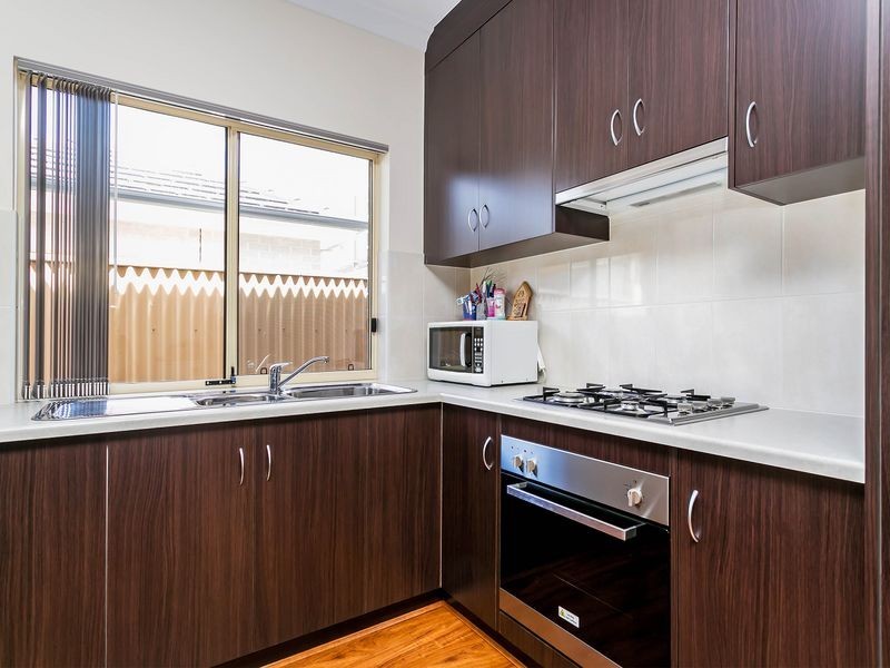 22 Hammond Road, Findon SA 5023