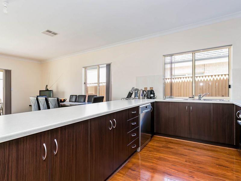 22 Hammond Road, Findon SA 5023