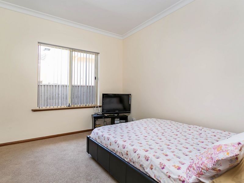 22 Hammond Road, Findon SA 5023