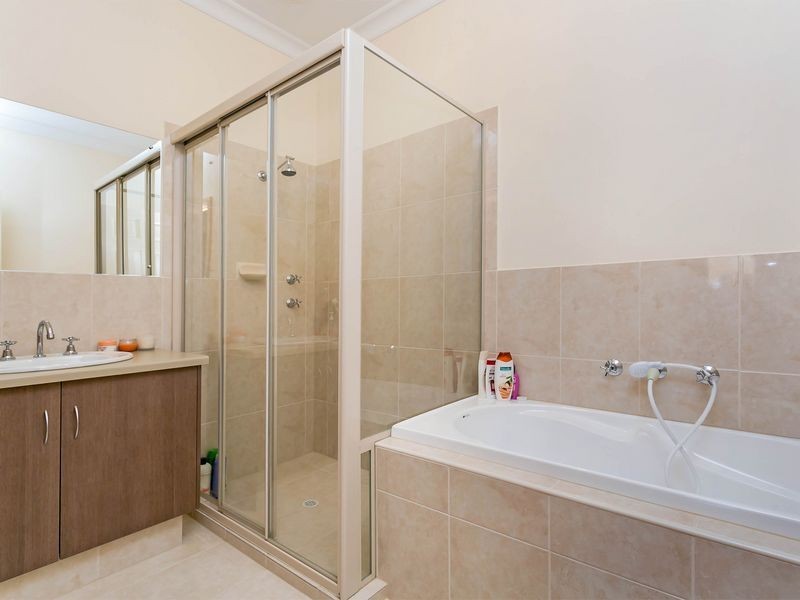 22 Hammond Road, Findon SA 5023
