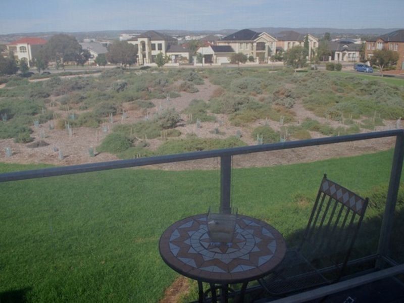 7/135 Sanctuary Drive, Mawson Lakes SA 5095