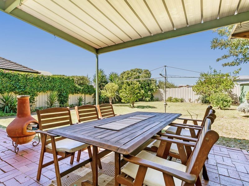 17 Madeline Crescent, Fulham Gardens SA 5024