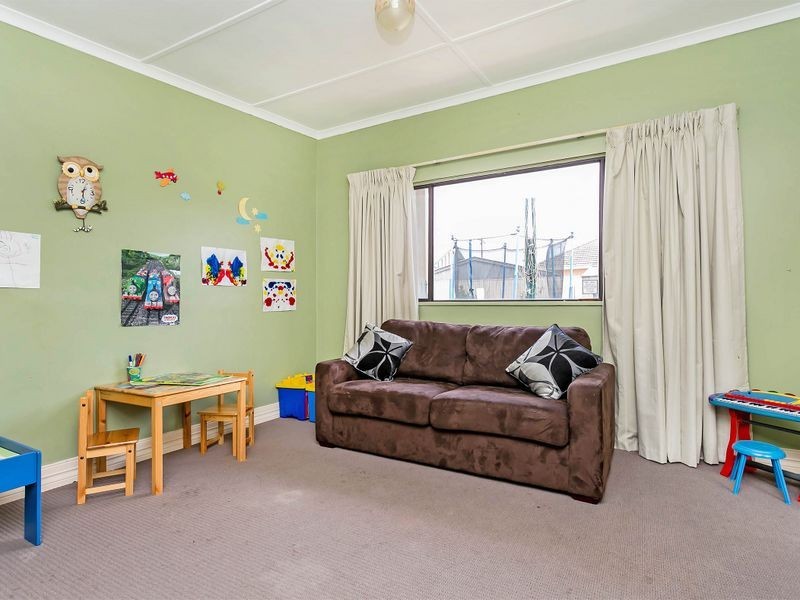 36 Avro Avenue, Hendon SA 5014