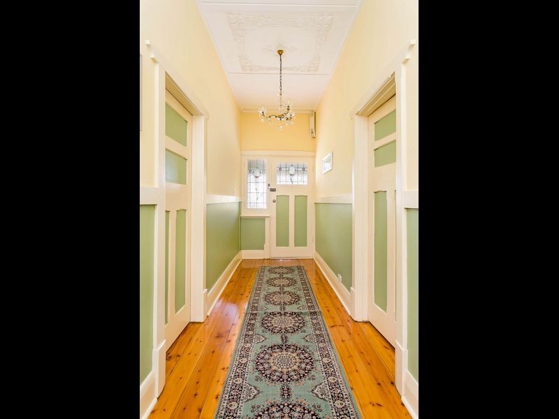 36 Avro Avenue, Hendon SA 5014