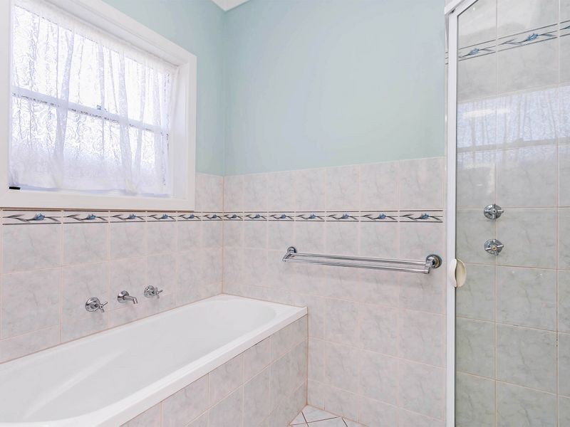 7 & 7a Centenary Avenue, Findon SA 5023