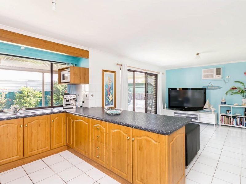 7 Gulf Point Drive, North Haven SA 5018