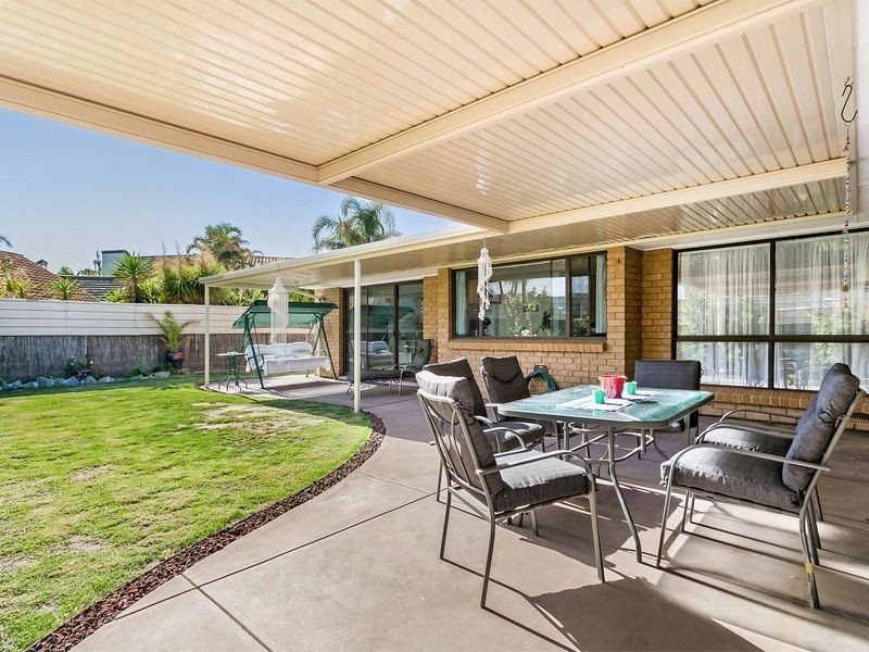 7 Gulf Point Drive, North Haven SA 5018