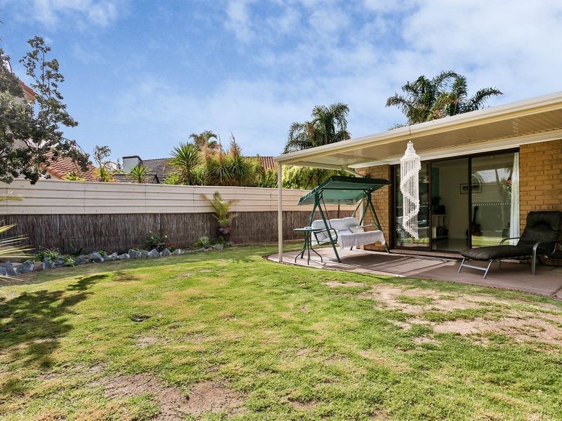 7 Gulf Point Drive, North Haven SA 5018