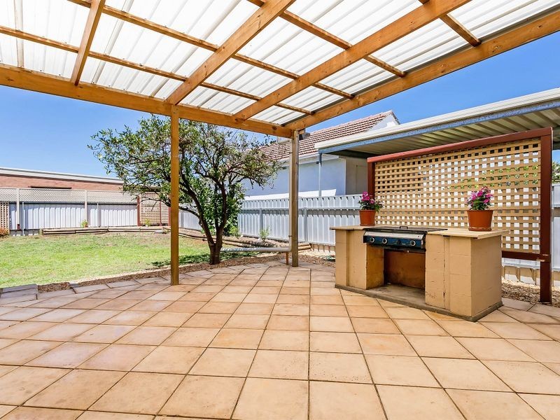 18 Andrew Street, Hendon SA 5014