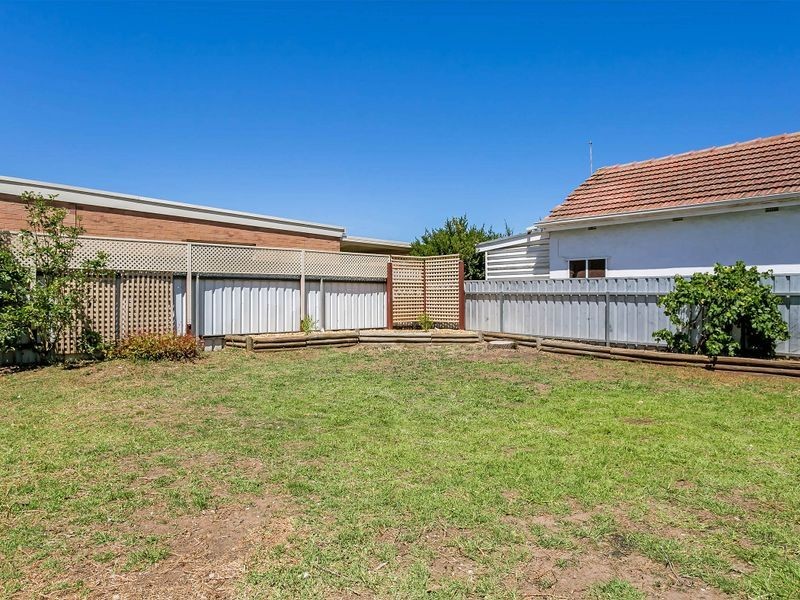 18 Andrew Street, Hendon SA 5014