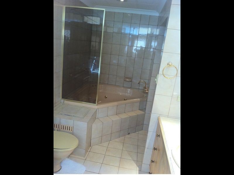 1a/44 North Esplanade, Glenelg North SA 5045