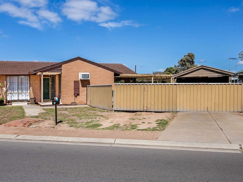 11 Fraser Drive, North Haven SA 5018