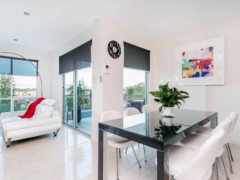 37 Military Road, Tennyson SA 5022