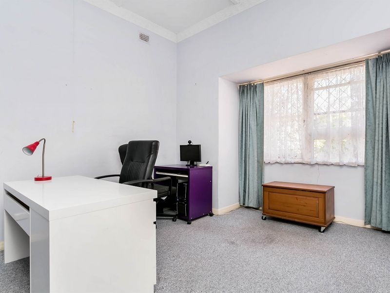 40 Albion Avenue, Glandore SA 5037