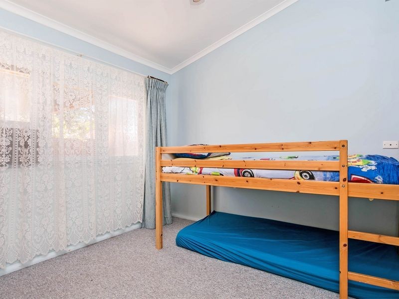 40 Albion Avenue, Glandore SA 5037