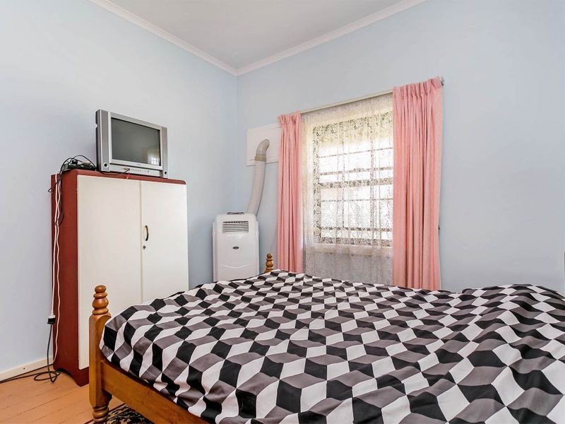 28 Webb Street, Queenstown SA 5014