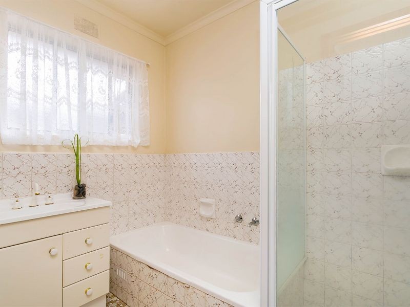 6 Shirley Avenue, Parafield Gardens SA 5107