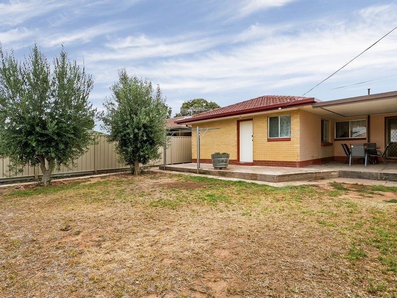 6 Shirley Avenue, Parafield Gardens SA 5107