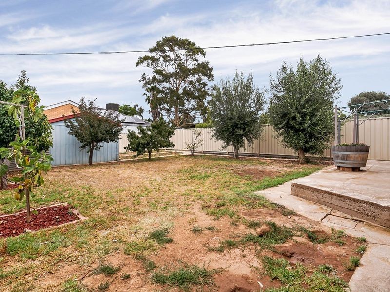6 Shirley Avenue, Parafield Gardens SA 5107