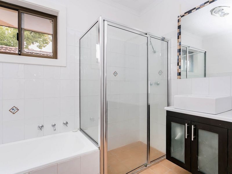 16 Wendy Avenue, Valley View SA 5093