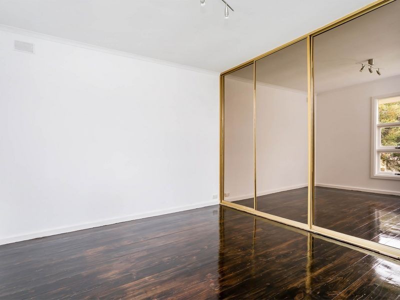 16 Wendy Avenue, Valley View SA 5093