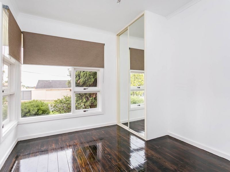 16 Wendy Avenue, Valley View SA 5093