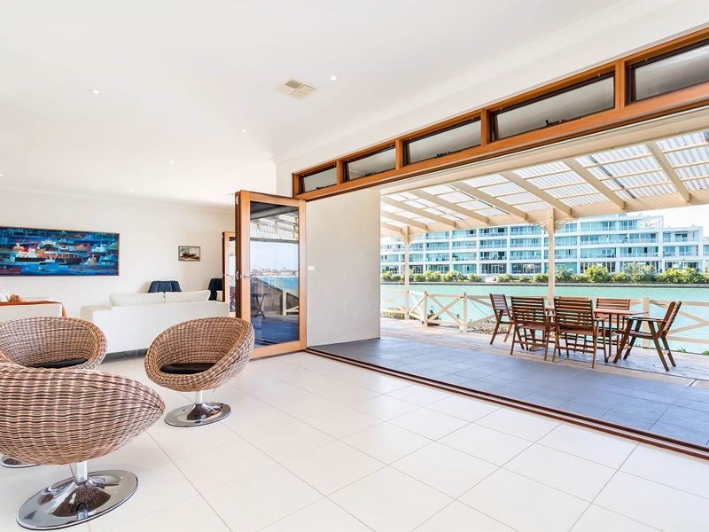 16 Martin Court, West Lakes SA 5021