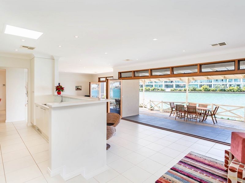 16 Martin Court, West Lakes SA 5021