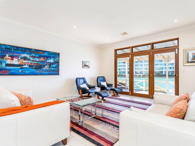 16 Martin Court, West Lakes SA 5021