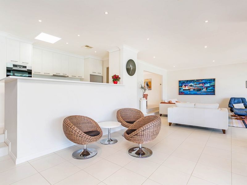 16 Martin Court, West Lakes SA 5021