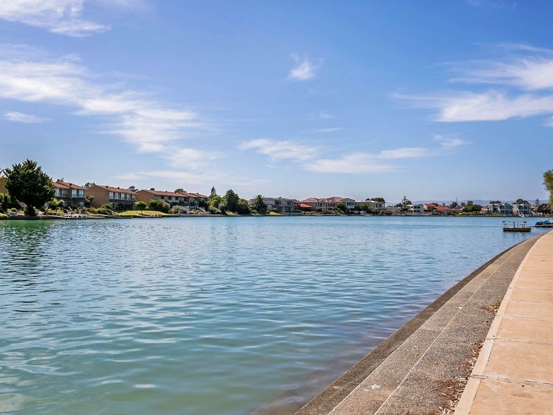 6a Fisher Place, West Lakes SA 5021