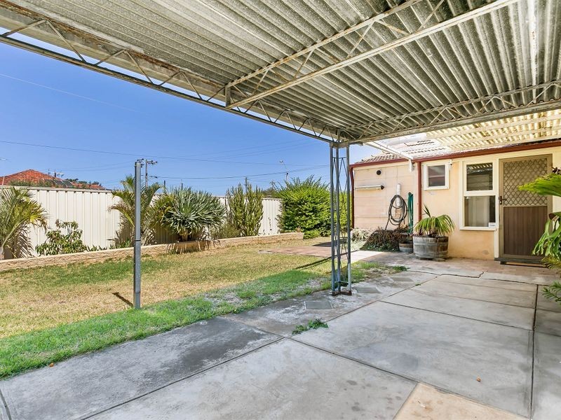 26 Esk Street, Woodville South SA 5011