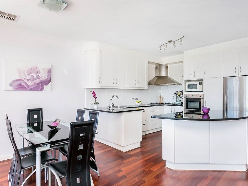 3/8 Sunrise Court, West Lakes SA 5021