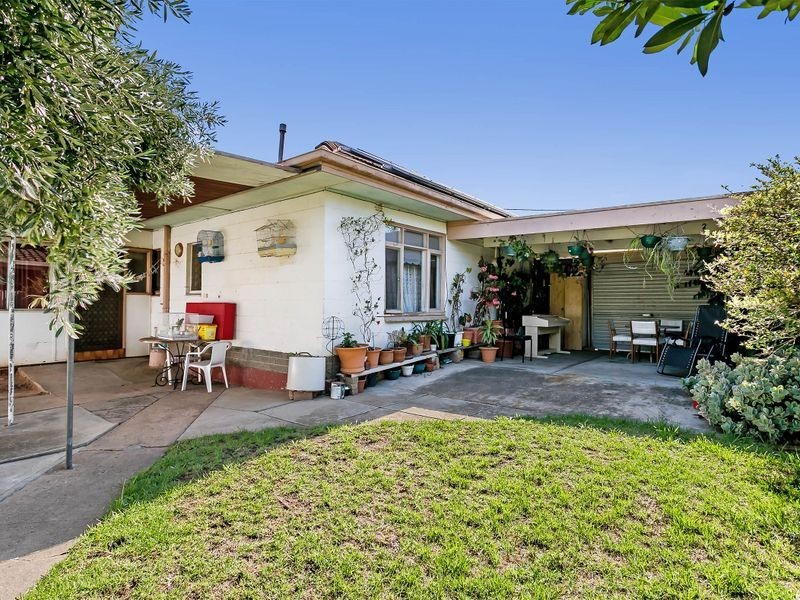 1 Malin Street, Semaphore Park SA 5019