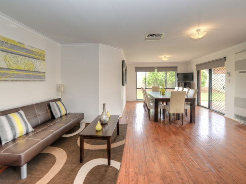 42 Peerless Road, Munno Para West SA 5115