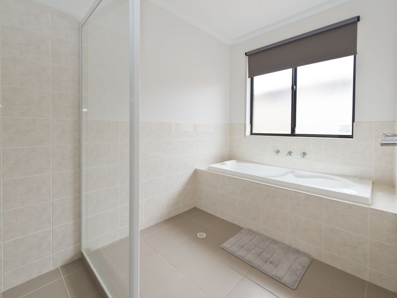 42 Peerless Road, Munno Para West SA 5115